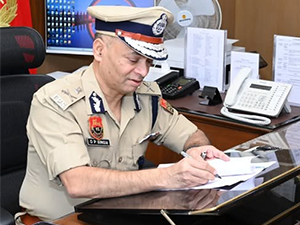 haryana-dgp-starts-a-new-discourse-of-people-friendly-policing